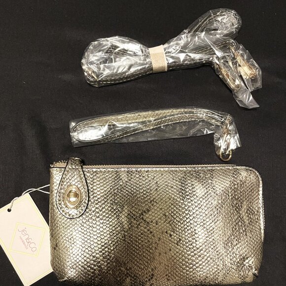 NEW Jen & Co Kendall Python Champagne Crossbody/Wristlet with Twist Lock Closure - Picture 2 of 10
